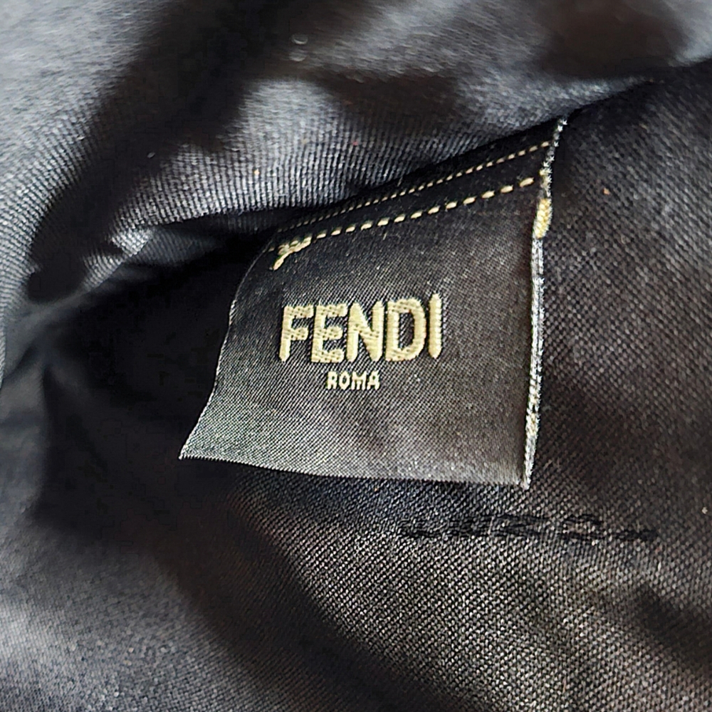 FENDI VITELLO KARLITO POUCH/CLUTCH - Picture 10 of 11